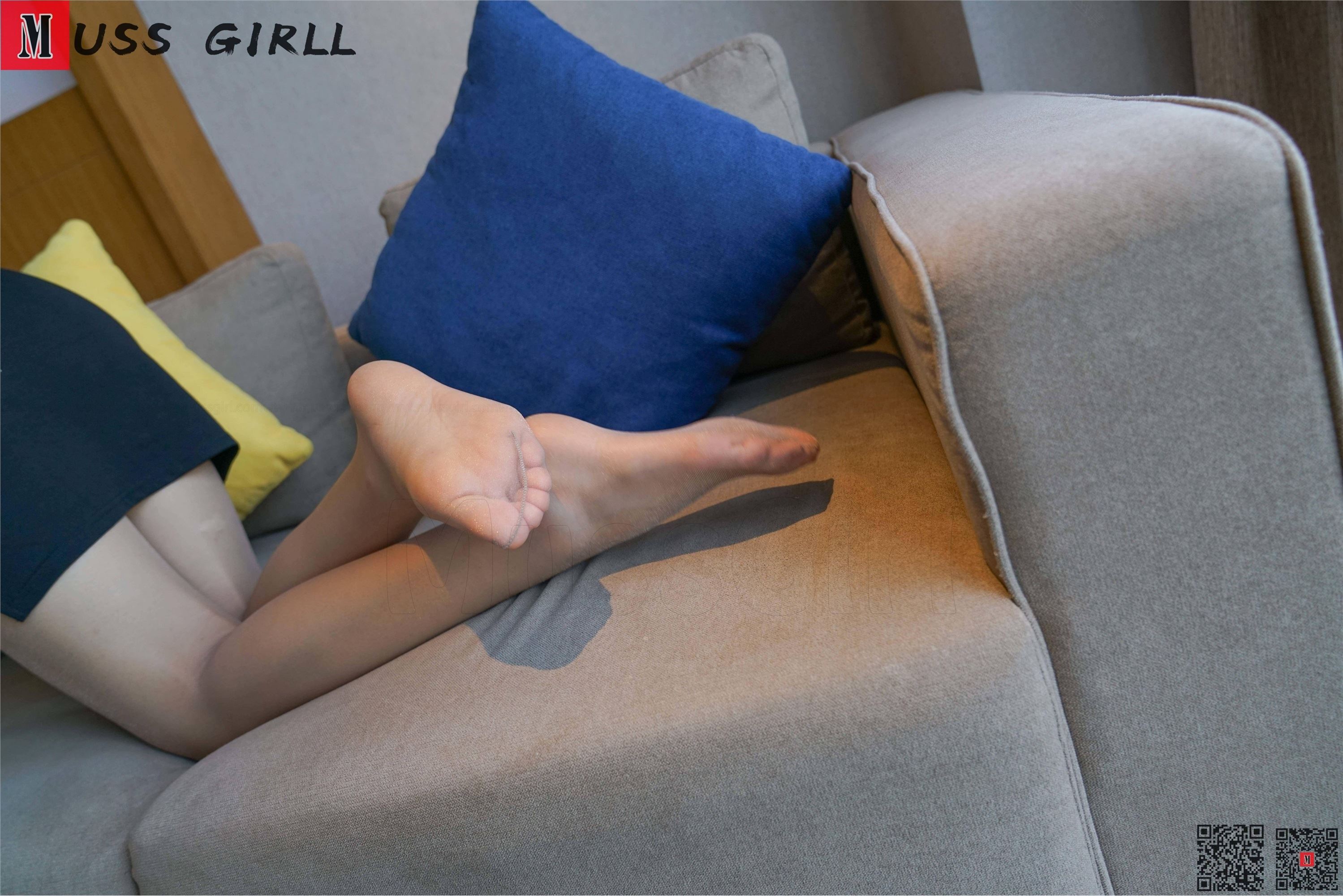 MussGirl慕丝女郎  NO.168 沙发女郎